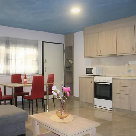 Apartment Divina